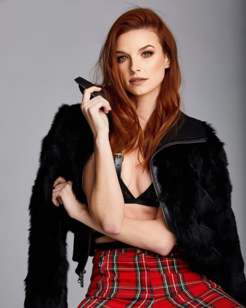 Miss BCBG Britt